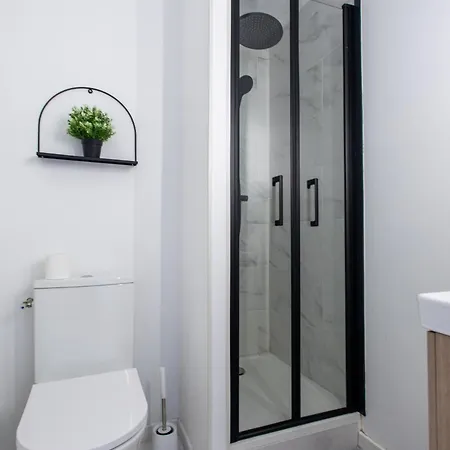 Cocon Moderne Compans Caffarelli - Metro, Charme & Confort * 툴루즈