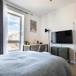 Cocon Moderne Compans Caffarelli - Metro, Charme & Confort Apartman *